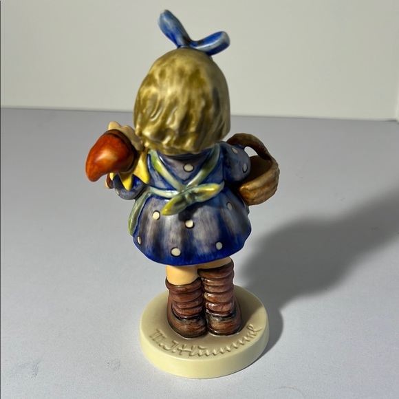 Goebel Hummel “What Now?” Figure. Special edition 1981. GH109 - Picture 3 of 10